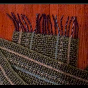 Wool scarf, EUC